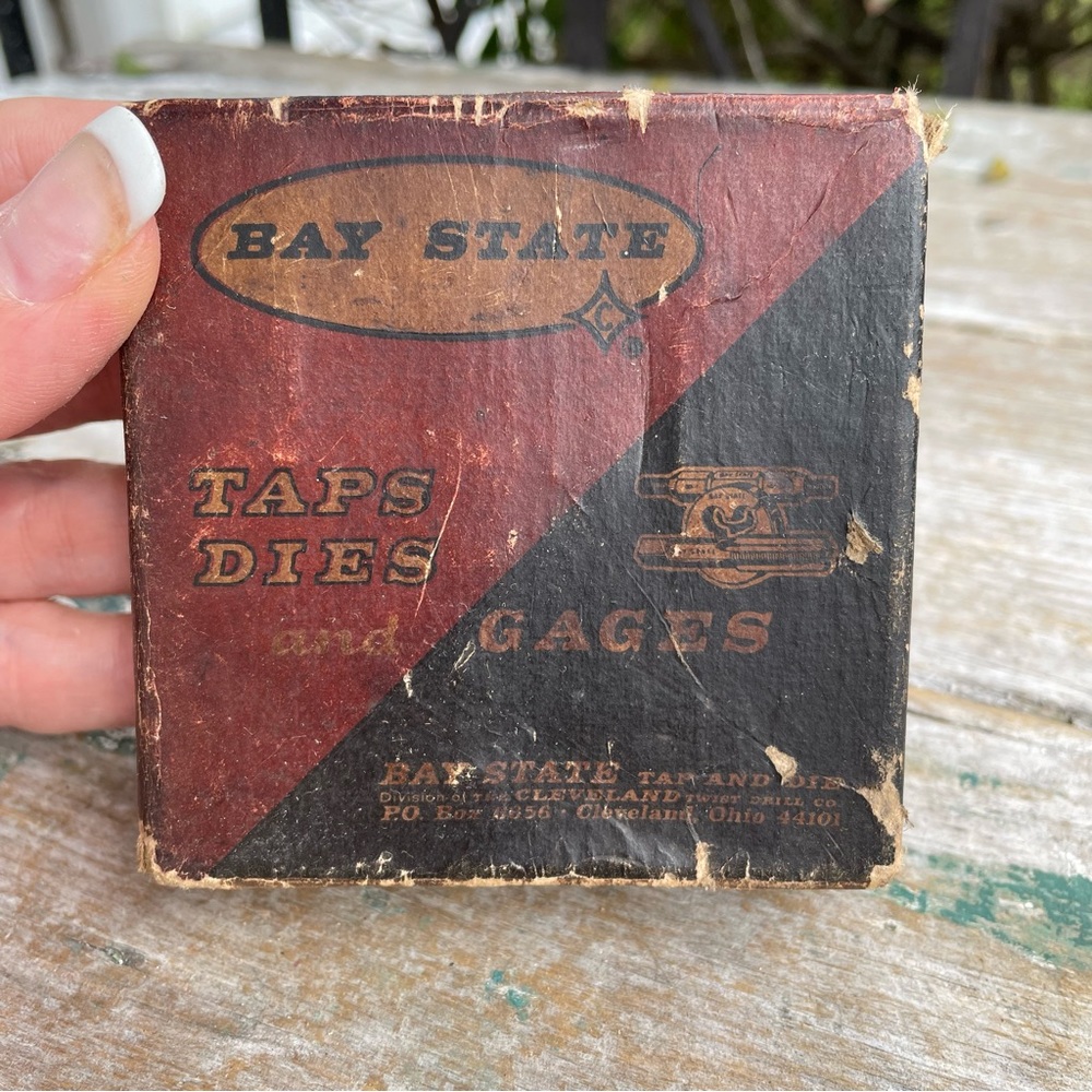 Vintage Bay State tap dies & gages machinist drill bits